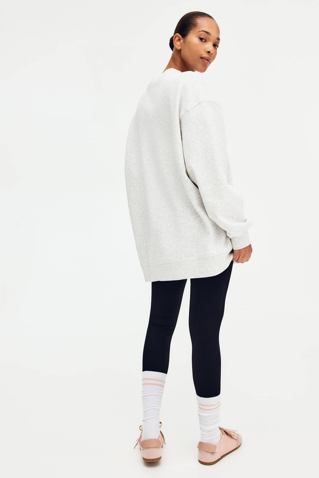 H&M long crewneck sweatshirt