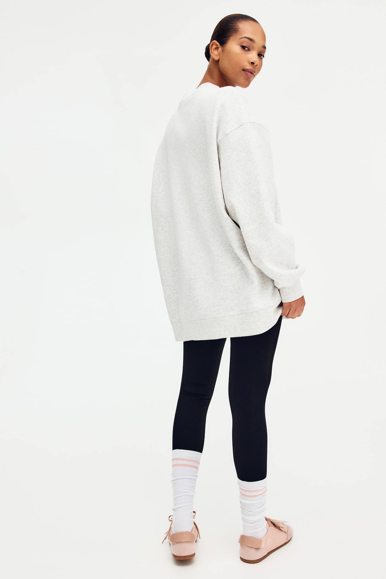 H&M long crewneck sweatshirt