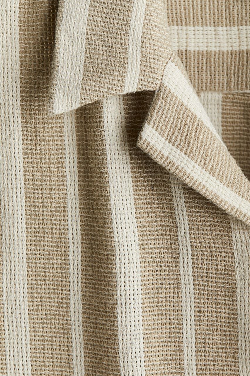 H&M Textured Resort Shirt  | Regular Fit