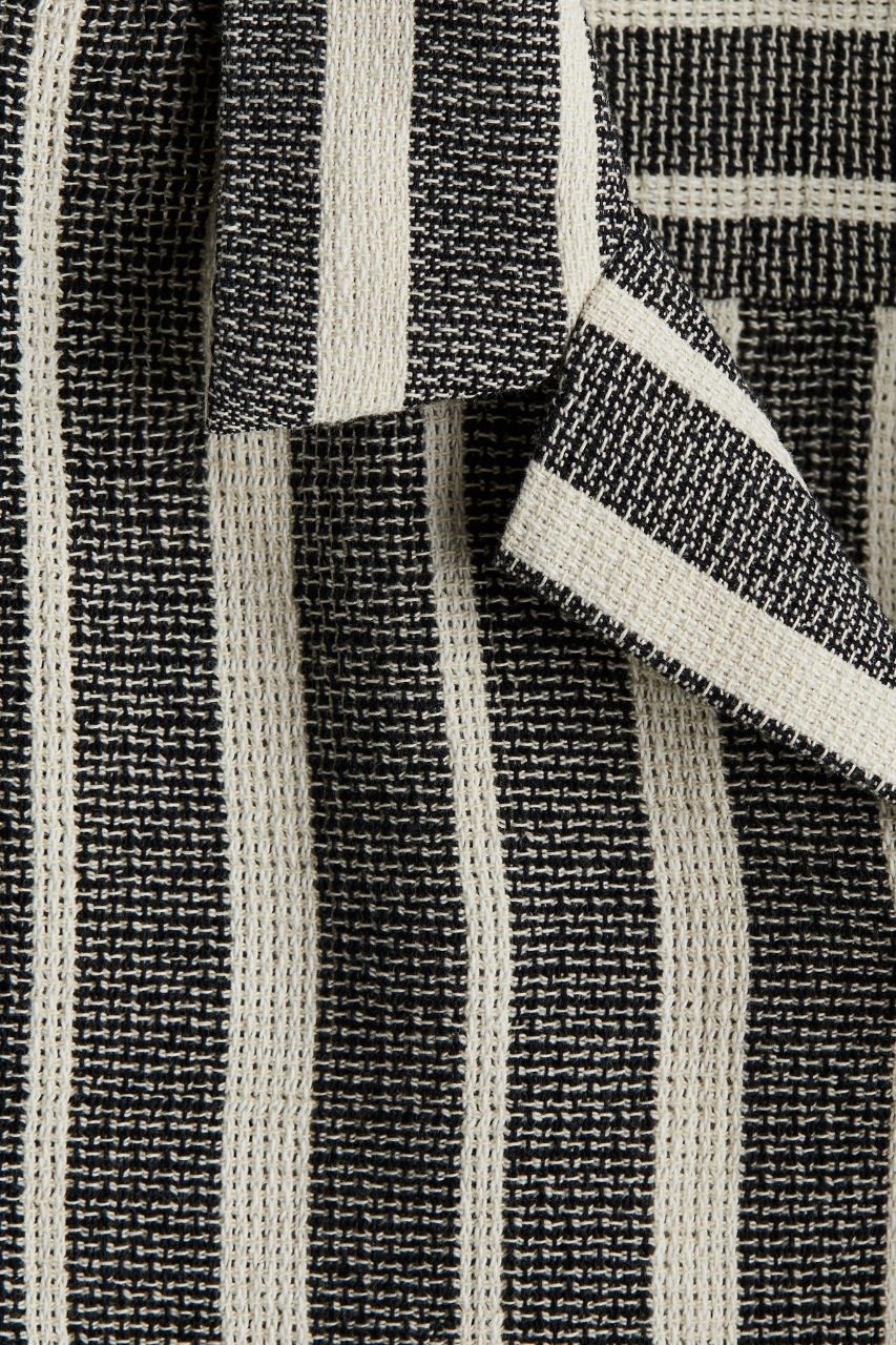H&M Textured resort shirt | Regular Fit