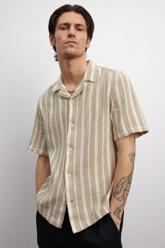 H&M Textured Resort Shirt  | Regular Fit