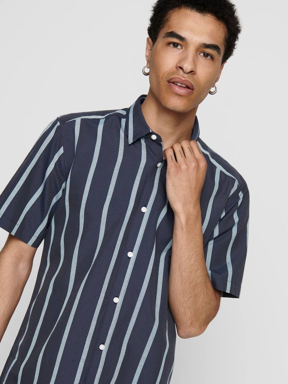 Only&Sons striped short sleeve shirt - slim fit