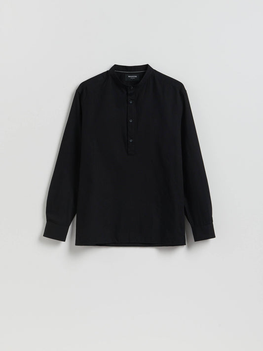 Reserved black regular fit shirt with a stand-up collar and long buttoned cuffs
