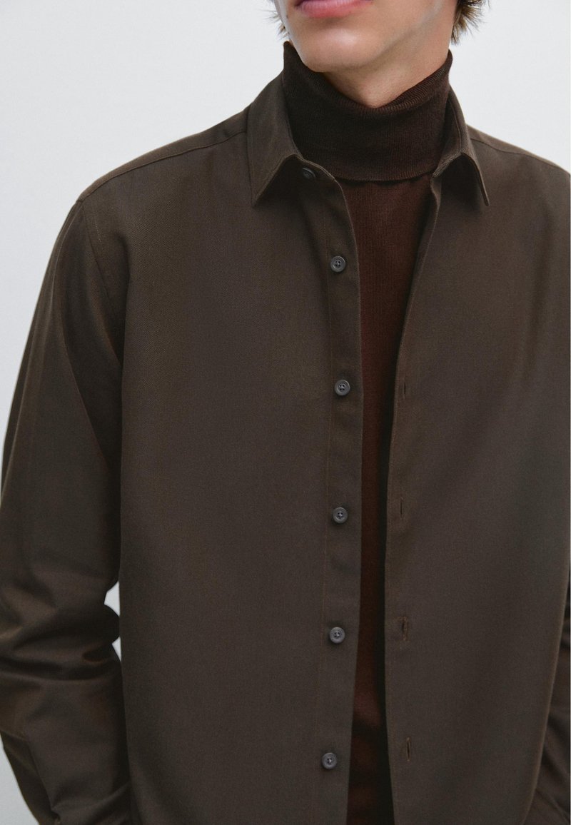 Massimo Dutti Oxford Shirt | Regular fit