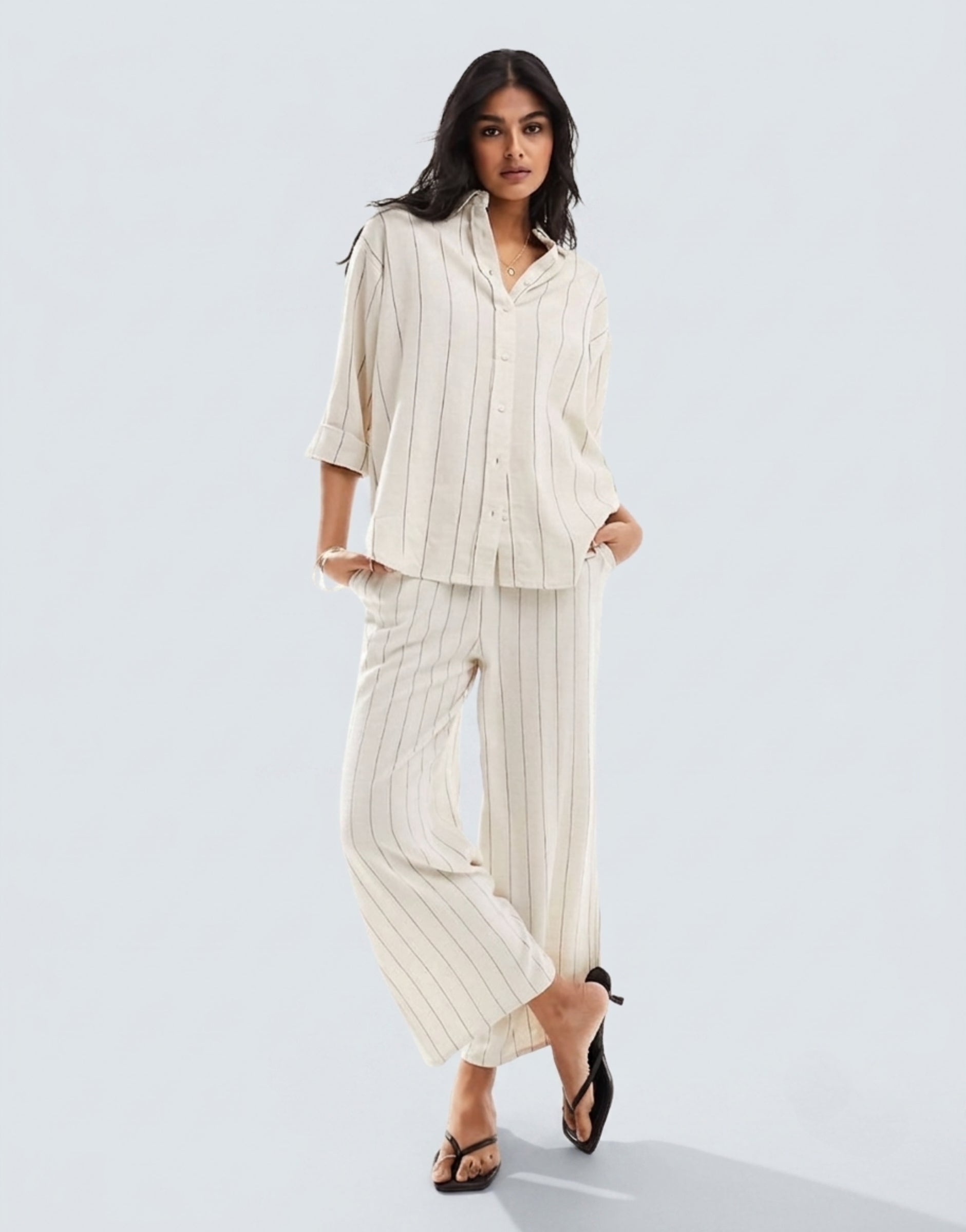 Stradivarius Linen-look flowing shirt - Striped