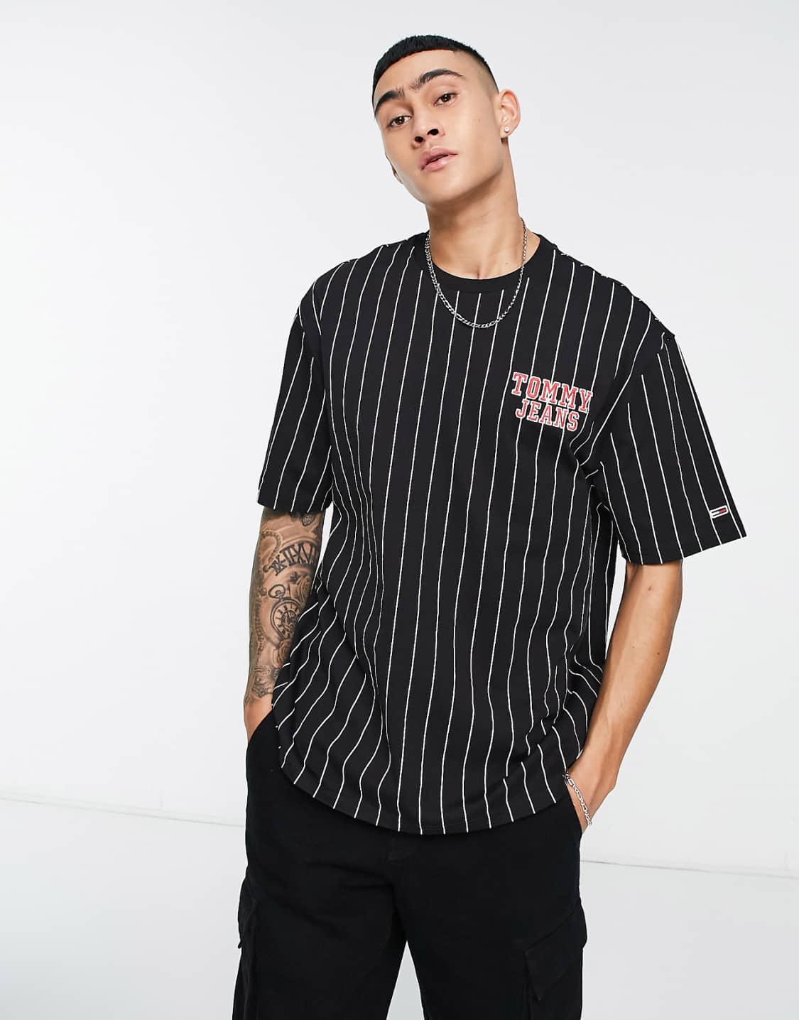 Tommy Hilfiger |Pinstripe Tee - Svart