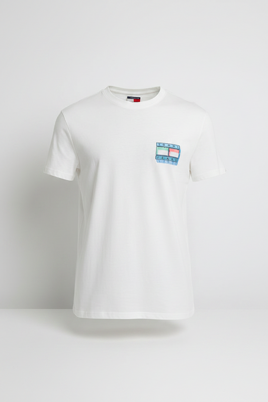 Tommy Jeans blurry flag
back print t-shirt
